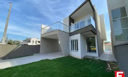 Casa com 3 quartos à venda na Rua João Horácio Vieira, 248, Mariluz, Itapoá por R$ 1.000.000