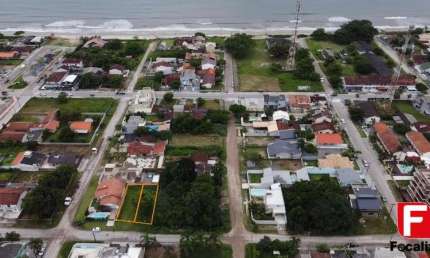 Terreno à venda na Rua Frei Valentim, 727, Princesa do Mar, Itapoá por R$ 340.000