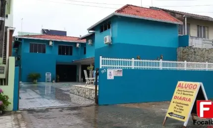 Casa comercial com 2 salas à venda na rua emilio cornelsen, 163, brasília, itapoá por r$ 1.650.000