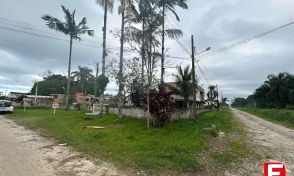 Terreno à venda na Rua Caetano Munhoz Da Rocha, 539, Sai Mirim, Itapoá por R$ 620.000
