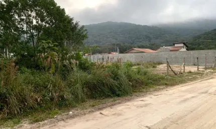Terreno à venda na Rua, Vila da Glória, São Francisco do Sul por R$ 60.000