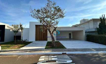 Casa Nova Térrea Condomínio Villagio do Engenho 3 suítes Salas Integradas ao Gourmet Lavabos Despensa Depósito Piscina 6 vagas Projeto Diferenciado