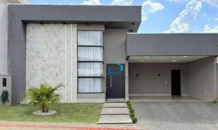 Casa térrea Condomínio Bellevie Projeto Moderno Bem localizada Terreno Plano 3 quartos sendo 1 suíte com closet e banheira 4 vagas Planejados Ar cond.