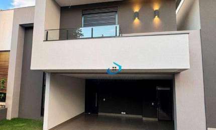 Casa Sobrado com Piscina no Condominio Bella Vitta, Londrina, PR.