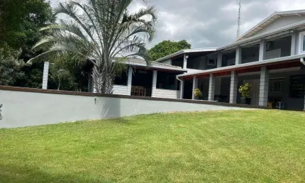 Chácara à Venda com Fundo para o Lago no Condomínio Mosteiro de Itaíci – Indaiatuba – Sp.