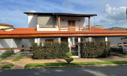 Sobrado com 4 dormitórios à venda, 311 m² por R$ 1.800.000,00 - Vila Suíça - Indaiatuba/SP
