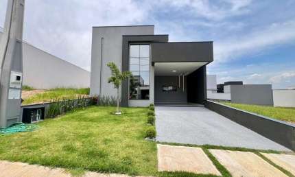 Casa no Condomínio Park Gran Reserve com Piscina – Indaiatuba – Sp.