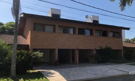 Maravilhosa Casa à Venda e Locação no Helvétia Polo Country - Indaiatuba