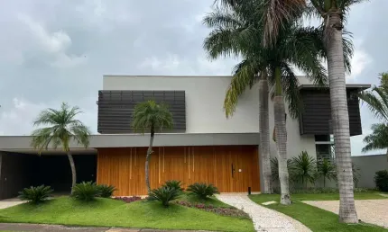 Sobrado Maravilhoso para Venda e Locação em Indaiatuba