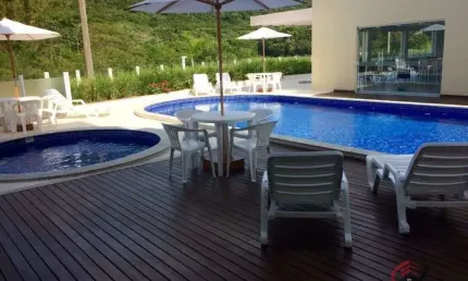 Condominio dom bernardo - apartamento 02 dormitórios finamente mobiliado  a venda na praia dos ingleses - florianópolis -sc