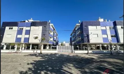Cobertura mobiliada com 4 dormitórios, sendo 03 suites à venda na praia dos inglesaes - florianópolis - sc