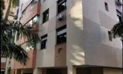 Apto. 2d com vaga coberta ao lado do barra shopping