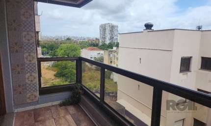 Apartamento com 01 quarto, 01 vaga escriturada coberta, Bairro Cidade Baixa