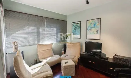 Apartamento para Venda - 122m², 3 dormitórios, 2 vagas - Petrópolis