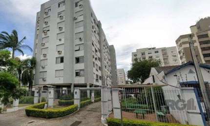 Apartamento 2 dormitórios com vaga escriturada no bairro Santana