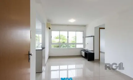 Apartamento semi-mobiliado, com área privada de 50,95 m2
