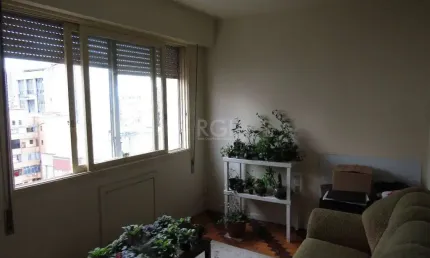 Apartamento 3 dormitórios e 1 vaga de garagem no centro histórico de poa
