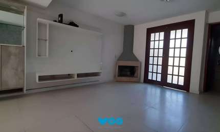 Casa com 3 dormitórios no bairro  Aberta dos Morros - Porto Alegre