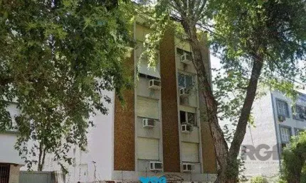 Vende-se amplo apartamento 2 dorm, vaga coberta, predio c/ elevador - 62m² - rio