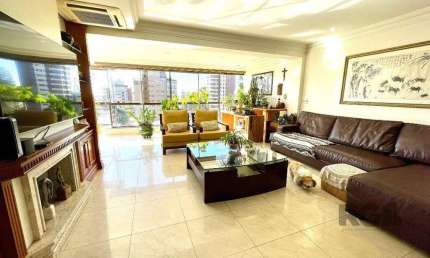 Ótimo apartamento com 3 dormitórios e 2 vagas em localização estratégica!