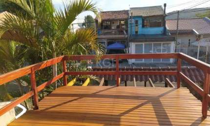 Casa para Venda - 105m², 2 dormitórios, 2 vagas - Hípica