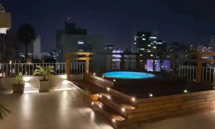 Cobertura com 3 quartos, 235² privativos,  e elevador, na Rua Coronel Bordini,