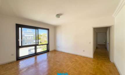 Apartamento 2 dormitórios à venda Auxiliadora Porto Alegre/RS