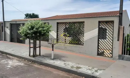 Casa à venda 3 quartos no bairro Vila Rica próximo ao centro de Londrina, PR