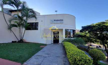 Conjunto comercial à venda no jardim Quebec região central de Londrina, PR