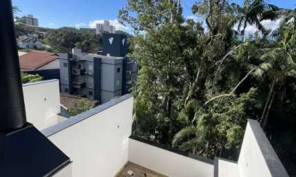 Casa com 3 quartos à venda no Velha, Blumenau , 170 m2 por R$ 750.000