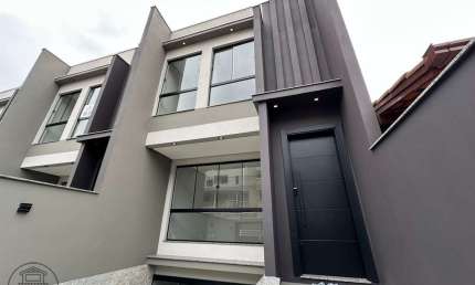 Casa em condomínio fechado com 3 quartos à venda em Água Verde, Blumenau , 138 m2 por R$ 810.000