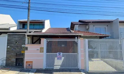 Casa com 2 quartos para alugar no Velha Central, Blumenau , 75 m2 por R$ 2.500