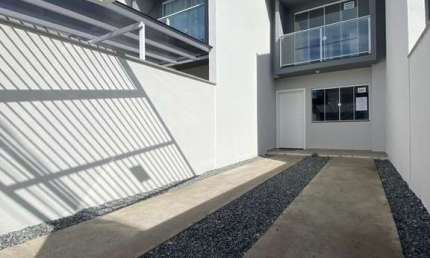 Casa com 2 quartos à venda no Velha, Blumenau , 78 m2 por R$ 398.000