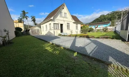 Casa com 4 quartos à venda no Garcia, Blumenau , 217 m2 por R$ 1.500.000