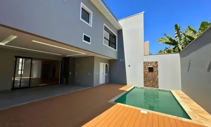 Casa com 3 quartos à venda na Vila Nova, Blumenau , 298 m2 por R$ 2.800.000