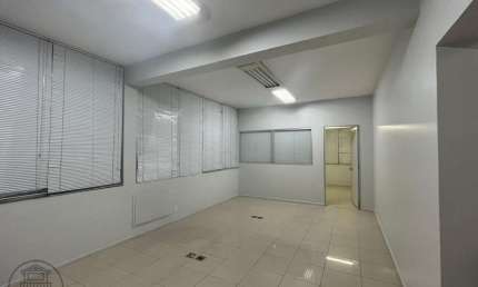 Ponto comercial para alugar no Centro, Blumenau , 62 m2 por R$ 1.500