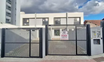 Casa com 2 quartos à venda no Velha, Blumenau , 106 m2 por R$ 479.999