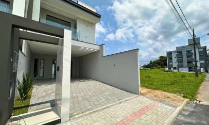 Casa com 3 quartos à venda no Velha Central, Blumenau , 139 m2 por R$ 780.000