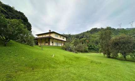 Chácara / sítio com 4 quartos à venda no Itoupava Central, Blumenau , 389 m2 por R$ 2.990.000