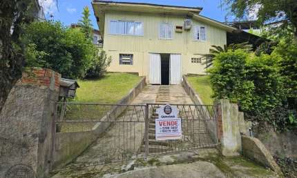 Terreno à venda no Garcia, Blumenau  por R$ 250.000
