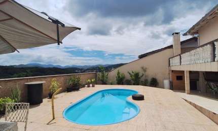 Casa com 3 quartos à venda no Fortaleza, Blumenau , 184 m2 por R$ 750.000
