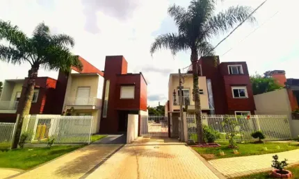 Ótimo Sobrado de 168 m² com 3 Quartos e 1 Suíte à Venda no bairro Campo Comprido