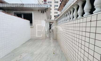 Casa com 2 quartos para alugar na Rua Liberdade, 47, Boqueirão, Santos