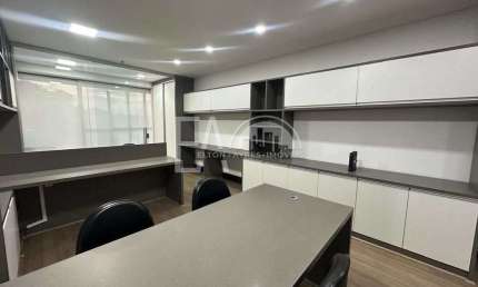 Casa comercial para alugar na Praça Lions Clube, 420, Valongo, Santos