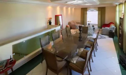 Casa à venda, 5 quartos, 4 suítes, 2 vagas, Boqueirão - Santos/SP