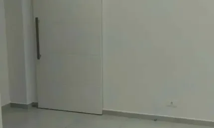 Sala comercial para alugar na Avenida Ana Costa, 230, Vila Mathias, Santos