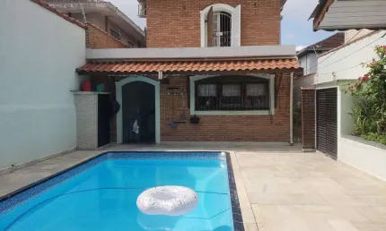 Casa para aluguel, 4 quartos, 2 suítes, 5 vagas, Embaré - Santos/SP