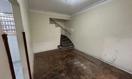 Casa com 2 quartos à venda na Rua Álvaro Pinto da Silva Novais, 38, Macuco, Santos