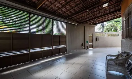 Casa para aluguel, 3 quartos, 1 vaga, Embaré - Santos/SP