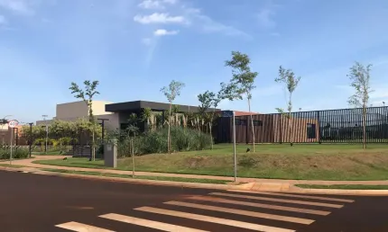 Excelente Lote 320 m² Plano em condomínio fechado No Vivendas da Mata.
